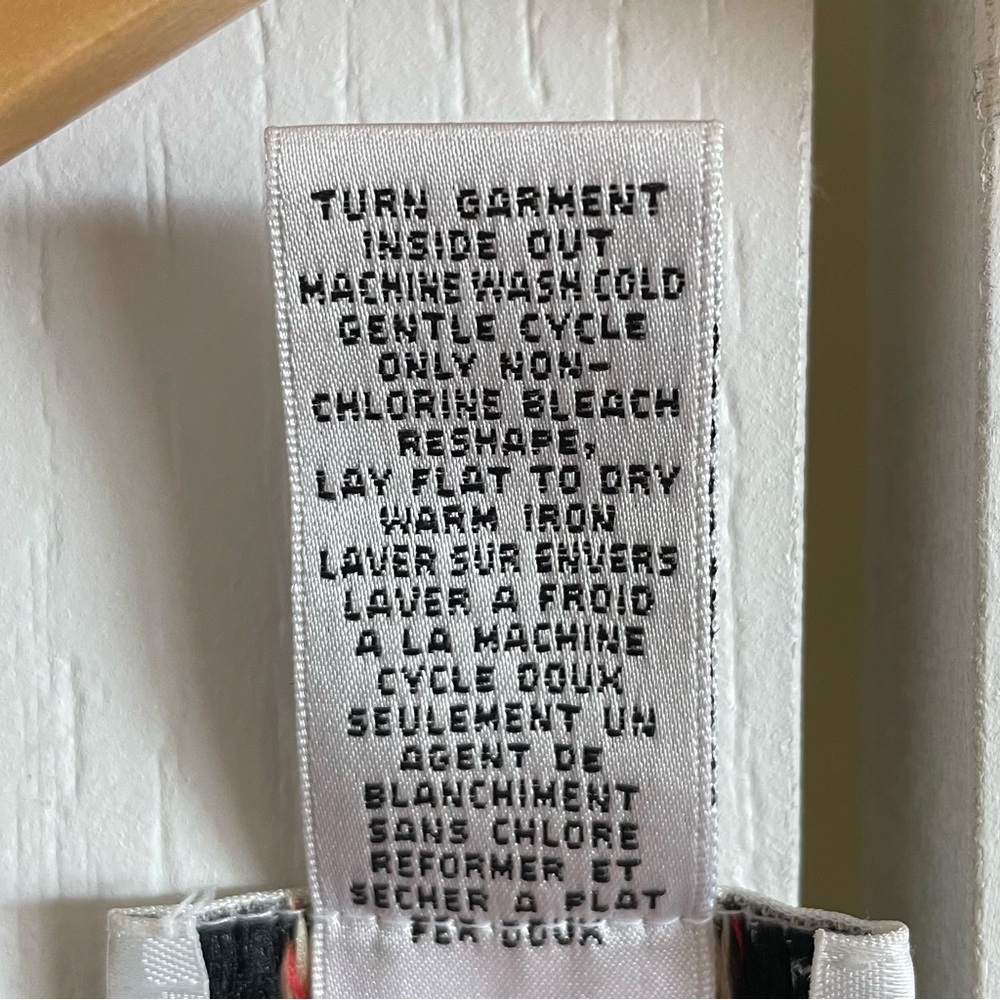 Talbots Paisley Print Short Sleeve Top Women’s Black Tan Stretch Casual Gorpcore - Picture 10 of 10